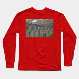 The Jacobite crossing Glenfinnan Viaduct, May 2023 Long Sleeve T-Shirt